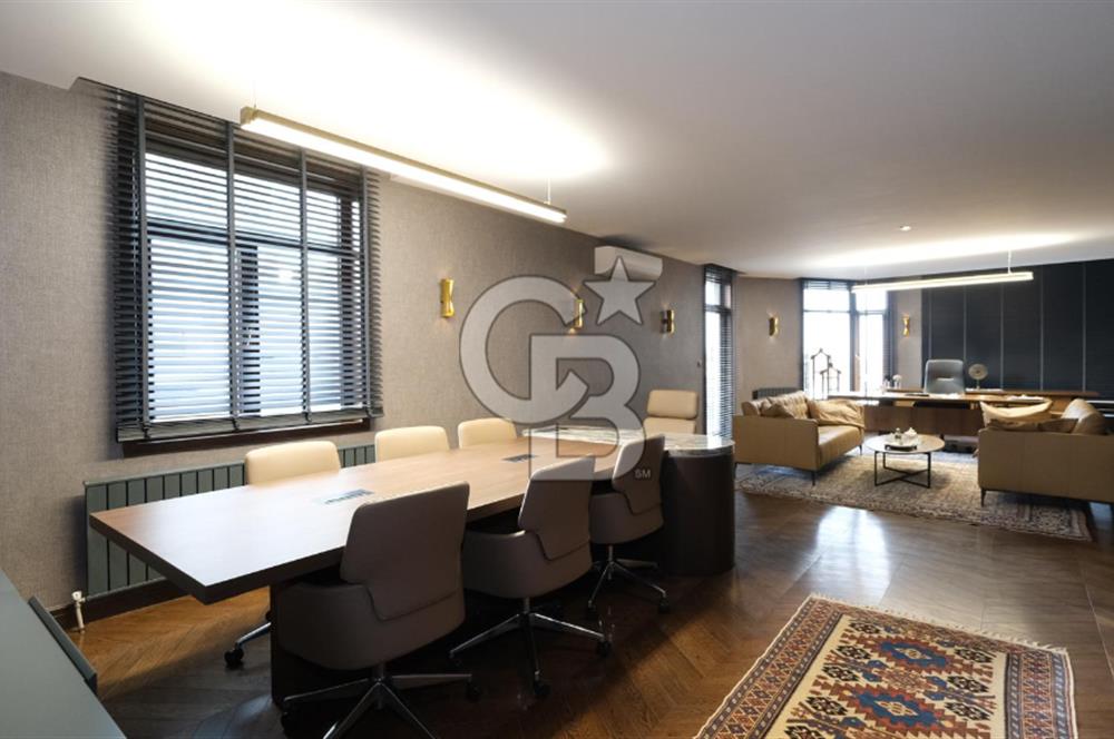 ANKARA UĞUR MUMCU CAD. TABELA DEĞERİ YÜKSEK KİRALIK 3 KATLI OFİS