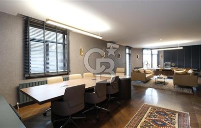 ANKARA UĞUR MUMCU CAD. TABELA DEĞERİ YÜKSEK KİRALIK 3 KATLI OFİS