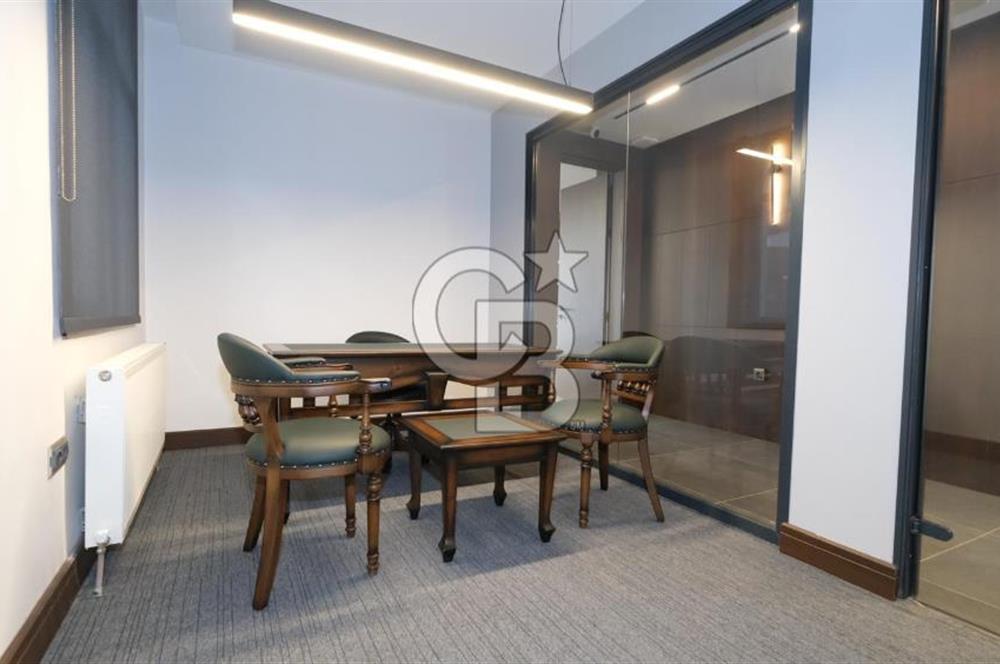 ANKARA UĞUR MUMCU CAD. TABELA DEĞERİ YÜKSEK KİRALIK 3 KATLI OFİS