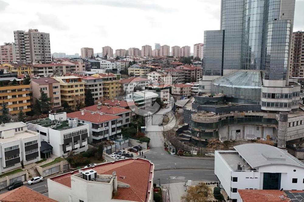 ANKARA UĞUR MUMCU CAD. TABELA DEĞERİ YÜKSEK KİRALIK 3 KATLI OFİS