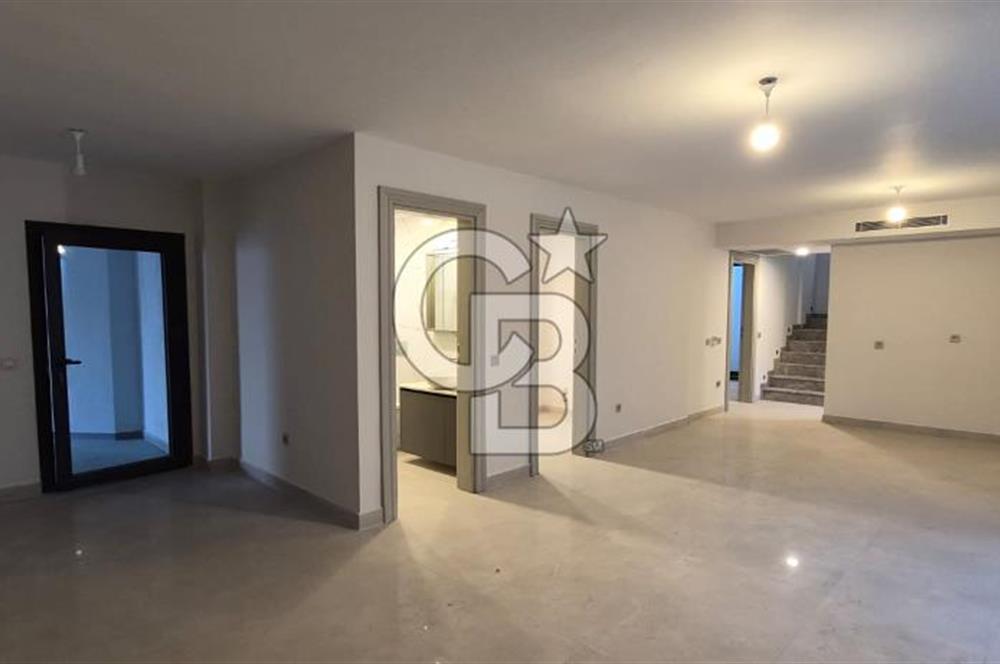 ORTAKENT’TE  SATILIK TAM MÜSTAKİL HAVUZLU VİLLA