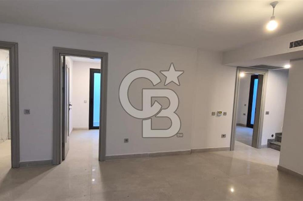 ORTAKENT’TE  SATILIK TAM MÜSTAKİL HAVUZLU VİLLA