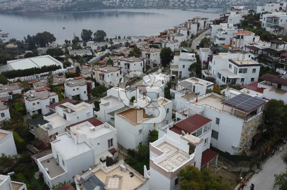Bodrum Gündoğan Yalıkent Sitesinde 3+1 Villa