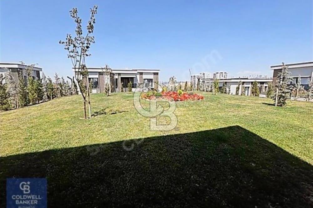 "HAVUZLU, BAHÇELİ ,LÜKS VE KONFORLU VİLLAYA SAHİP OLMA FIRSATI!"