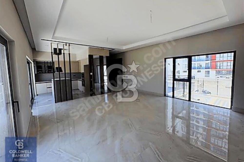 MÜKEMMEL LOKASYON ,TRAFİKSİZ ULAŞIM,HUZURLU YAŞAM ,BÜYÜK BAHÇE!