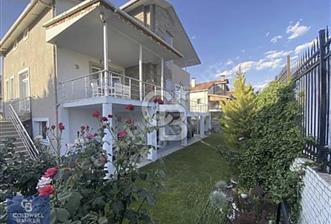 KARŞIYAKA'DA NESİBE AYDINA YÜRÜME MESAFESİNDE MÜSTAKİL VİLLA! - 1 - 323483