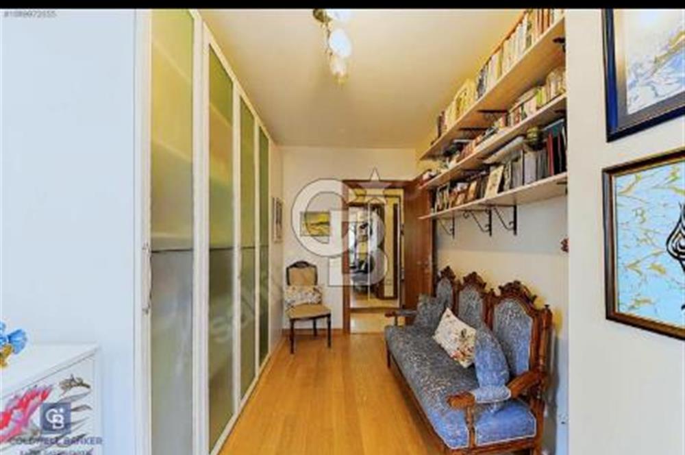 Kadıköy Göztepe 3+1 Ebeveyn Banyolu  Satılık Daire