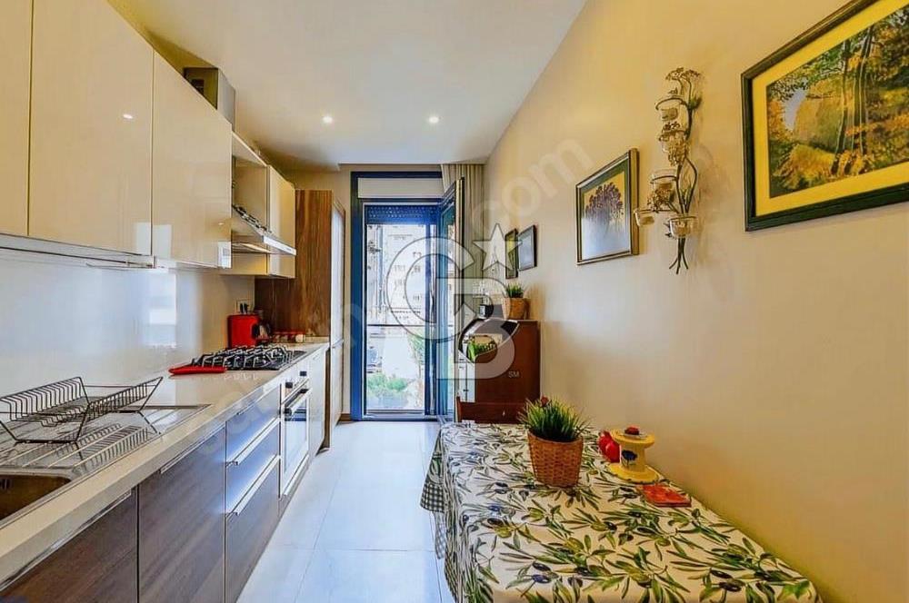 Kadıköy Göztepe 3+1 Ebeveyn Banyolu  Satılık Daire