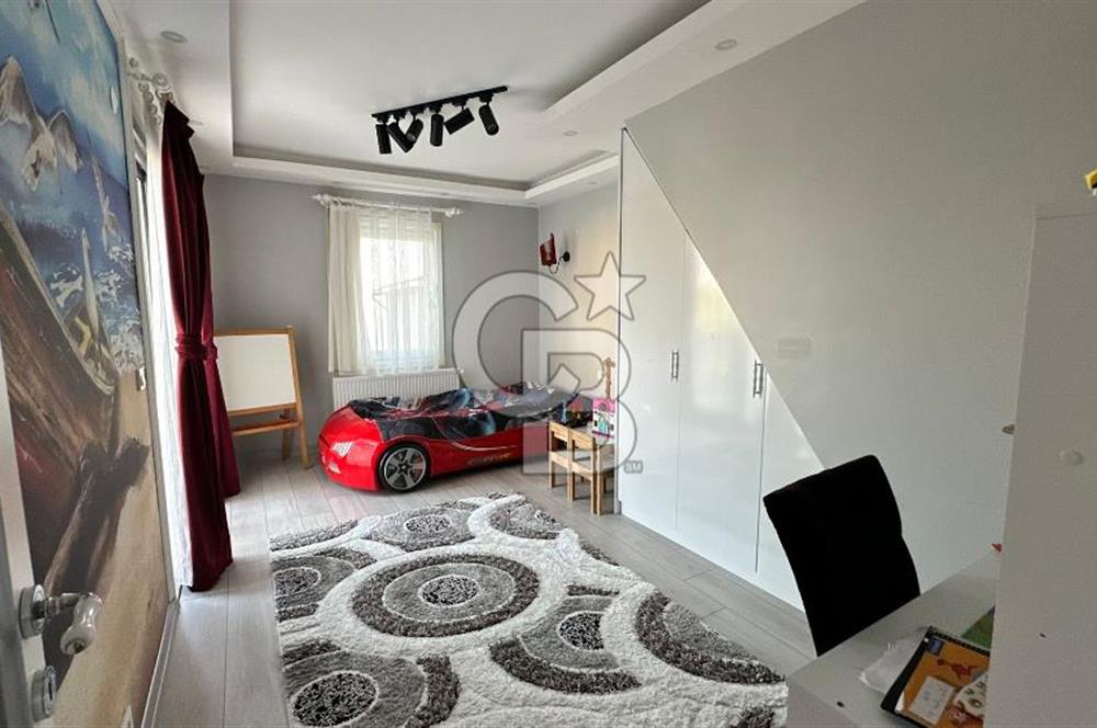 AYÇİÇEĞİ VİLLALARI DENİZ MANZARALI 6+2 SATILIK VİLLA