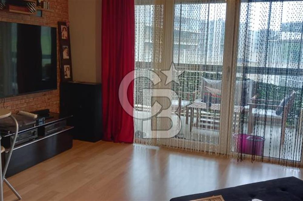 Evora İstanbul C Parsel Cadde Manzaralı Boş Geniş 1+1