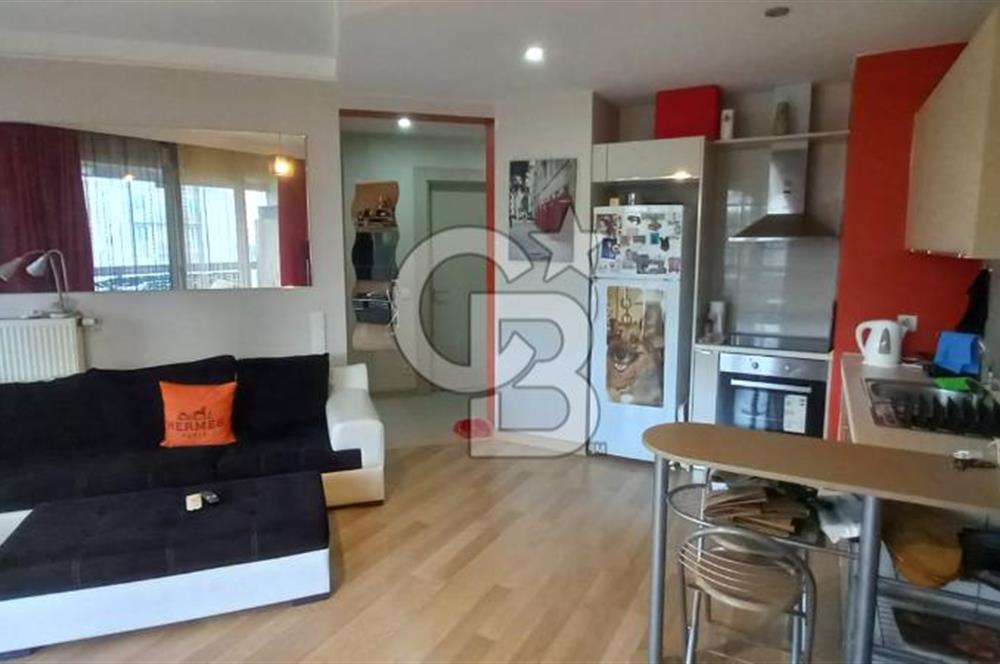 Evora İstanbul C Parsel Cadde Manzaralı Boş Geniş 1+1