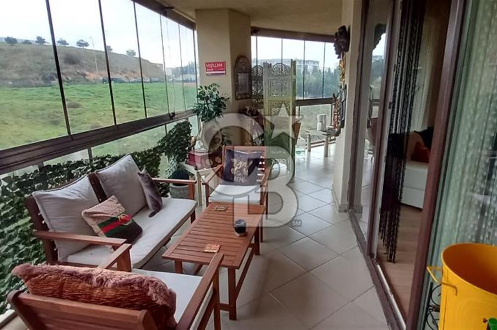 Evora İstanbul C Parsel Cadde Manzaralı Boş Geniş 1+1