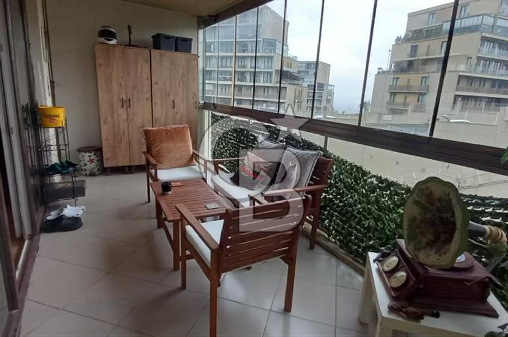 Evora İstanbul C Parsel Cadde Manzaralı Boş Geniş 1+1