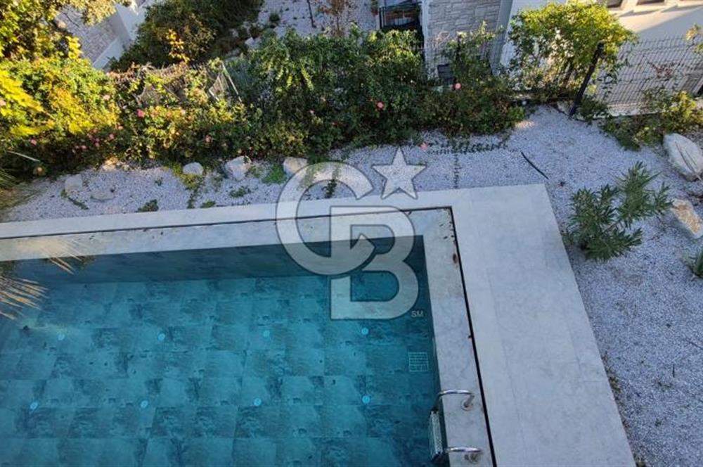 ORTAKENT’TE  SATILIK TAM MÜSTAKİL HAVUZLU VİLLA