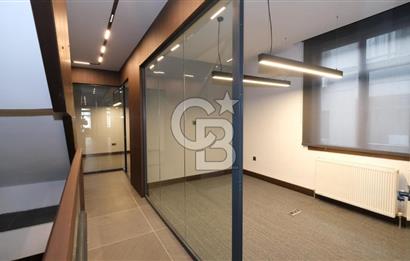 ANKARA UĞUR MUMCU CAD. TABELA DEĞERİ YÜKSEK KİRALIK 3 KATLI OFİS