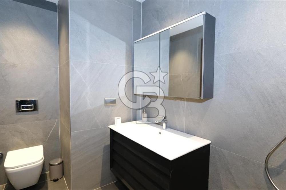 ANKARA UĞUR MUMCU CAD. TABELA DEĞERİ YÜKSEK KİRALIK 3 KATLI OFİS