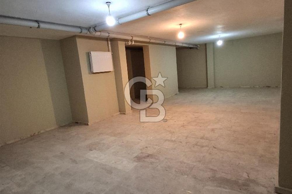 Sancaktepe İnönü Mahallesinde Satılık 160 m² Depolu dükkan 