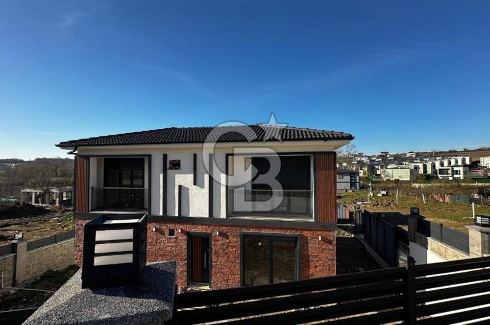 Kandıra Akçabeylide Doğayla İç İçe Lüks Yaşam