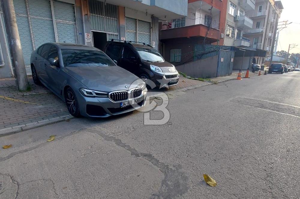 ÇAYIROVA YENİMAHALLE ÜST GEÇİDİNİN KARŞISINDA 5 DÜKKANLIK İŞYERİ