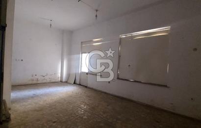 ÇAYIROVA YENİMAHALLE ÜST GEÇİDİNİN KARŞISINDA 5 DÜKKANLIK İŞYERİ