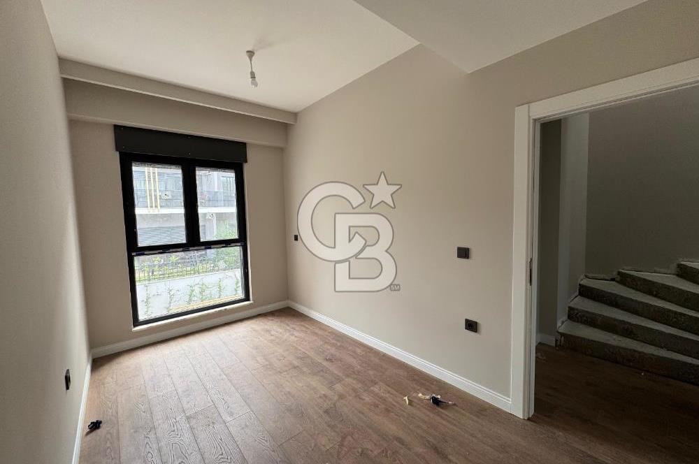 YALOVA KADIKÖY ÖZDEN MAHALLESİ MODA LİFE SİTESİ VİLLA KONSEPTLİ KONUT!4+2