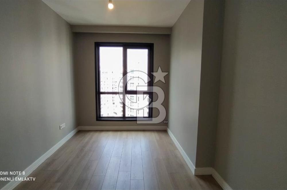 Kartal Soğanlık'ta E-5 'e 5 Dk Mesafede Geniş 3+1 Satılık Daire