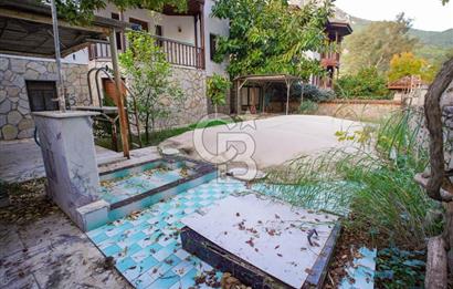 Akyaka Azmak Nehri Kenarında Satılık Villa