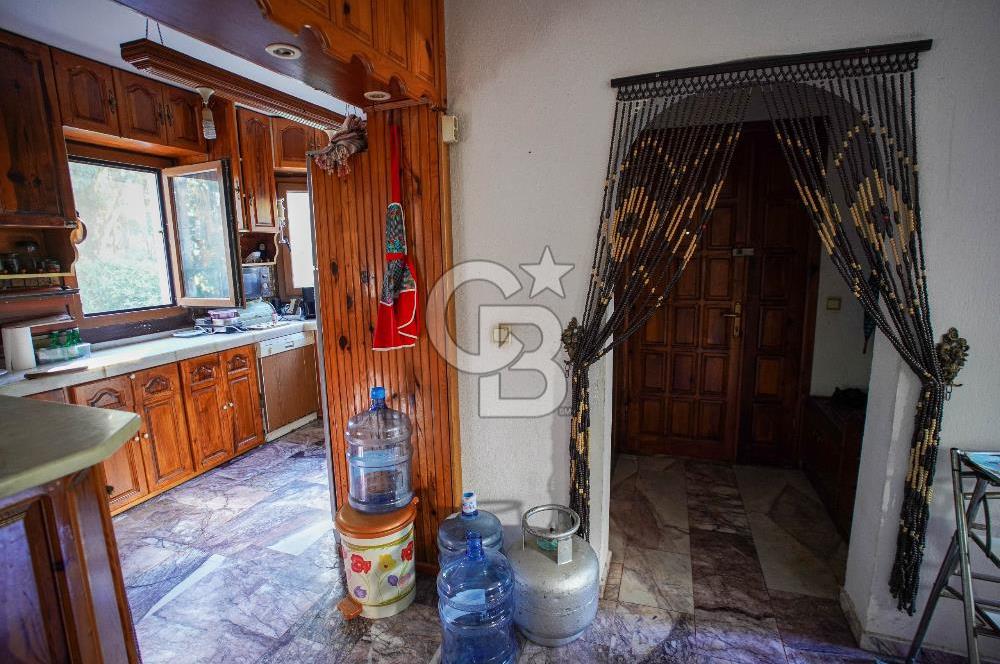 Akyaka Azmak Nehri Kenarında Satılık Villa