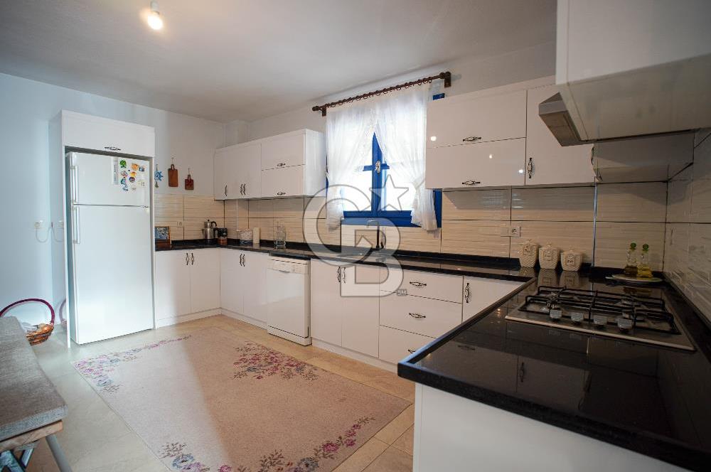 Ula Şirinköy Mahallesinde Satılık Müstakil Villa