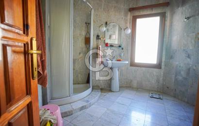 Akyaka Azmak Nehri Kenarında Satılık Villa