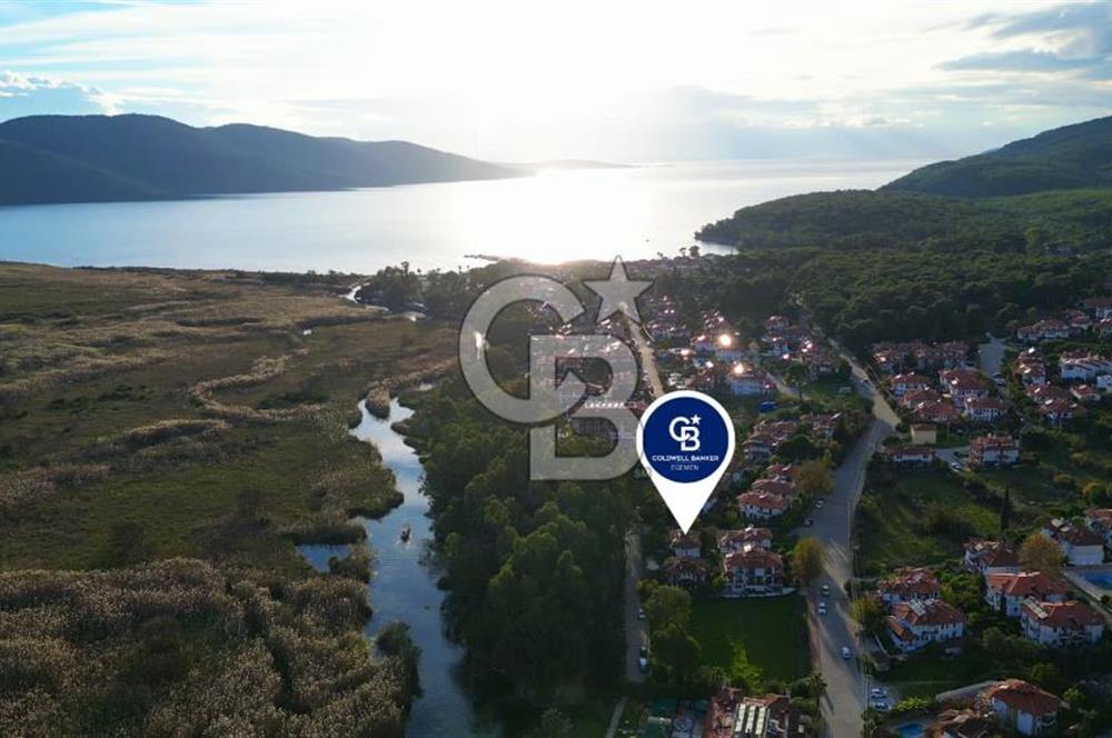 Akyaka Azmak Nehri Kenarında Satılık Villa