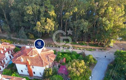 Akyaka Azmak Nehri Kenarında Satılık Villa