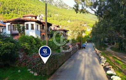 Akyaka Azmak Nehri Kenarında Satılık Villa