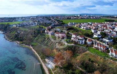 Önü Kapanmaz Deniz Manzaralı Köşe Parsel Satılık Müstakil Villa