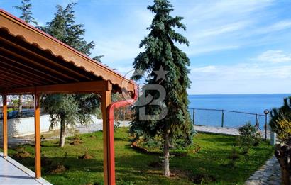 Önü Kapanmaz Deniz Manzaralı Köşe Parsel Satılık Müstakil Villa