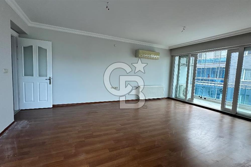 ATIF BEY SİTESİNDE HAVUZ MANZARALI 3+1 SATILIK DAİRE