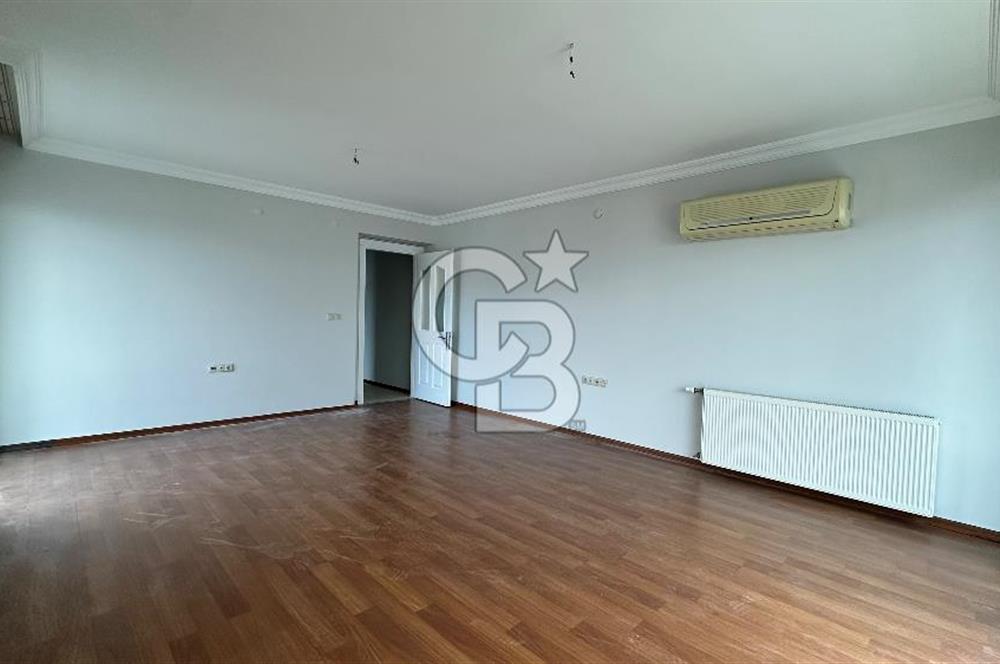ATIF BEY SİTESİNDE HAVUZ MANZARALI 3+1 SATILIK DAİRE