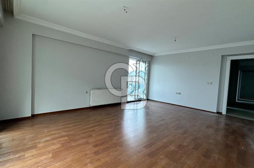 ATIF BEY SİTESİNDE HAVUZ MANZARALI 3+1 SATILIK DAİRE