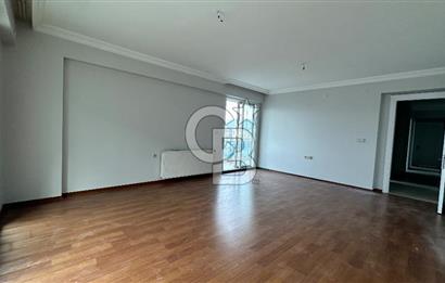 ATIF BEY SİTESİNDE HAVUZ MANZARALI 3+1 SATILIK DAİRE