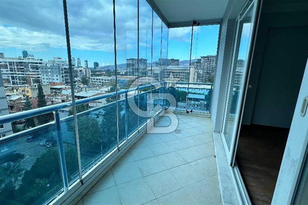 ATIF BEY SİTESİNDE HAVUZ MANZARALI 3+1 SATILIK DAİRE