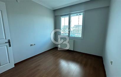 ATIF BEY SİTESİNDE HAVUZ MANZARALI 3+1 SATILIK DAİRE