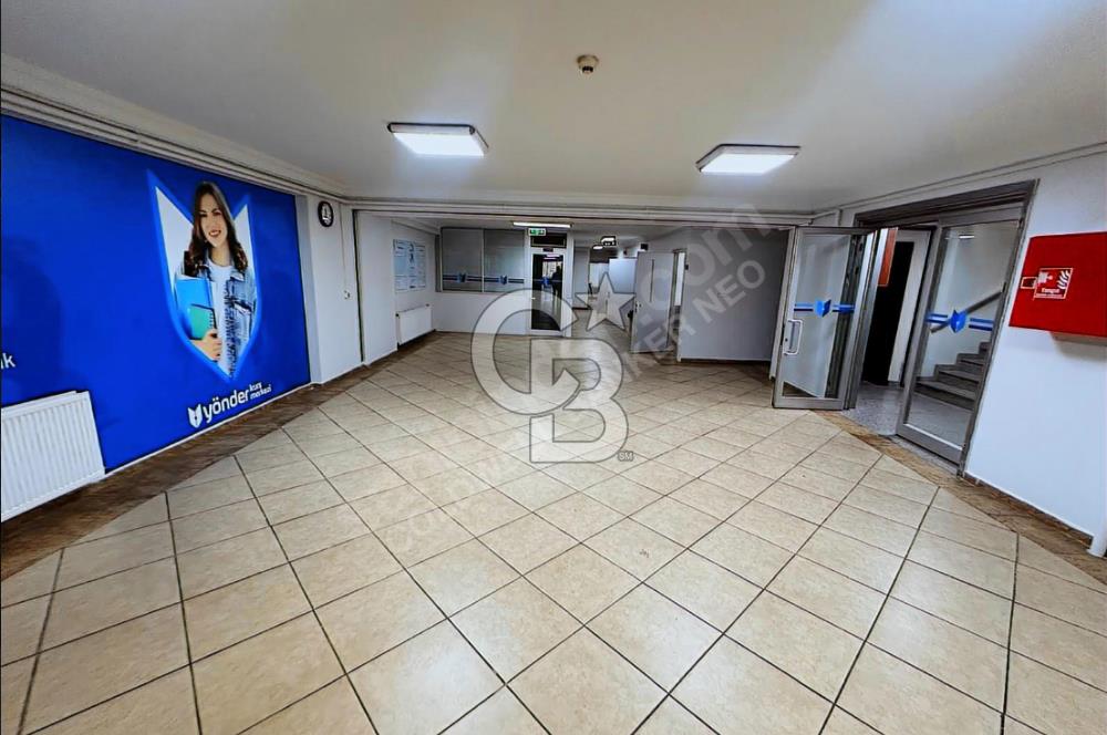 NEO' DAN BÜYÜKDERE CADDESİ ÜZERİNDE TERASLI 350 M2 OFİS