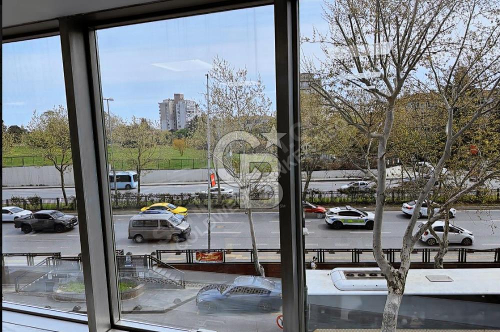 NEO'DAN BÜYÜKDERE CADDESİ ÜZERİ 550 M2