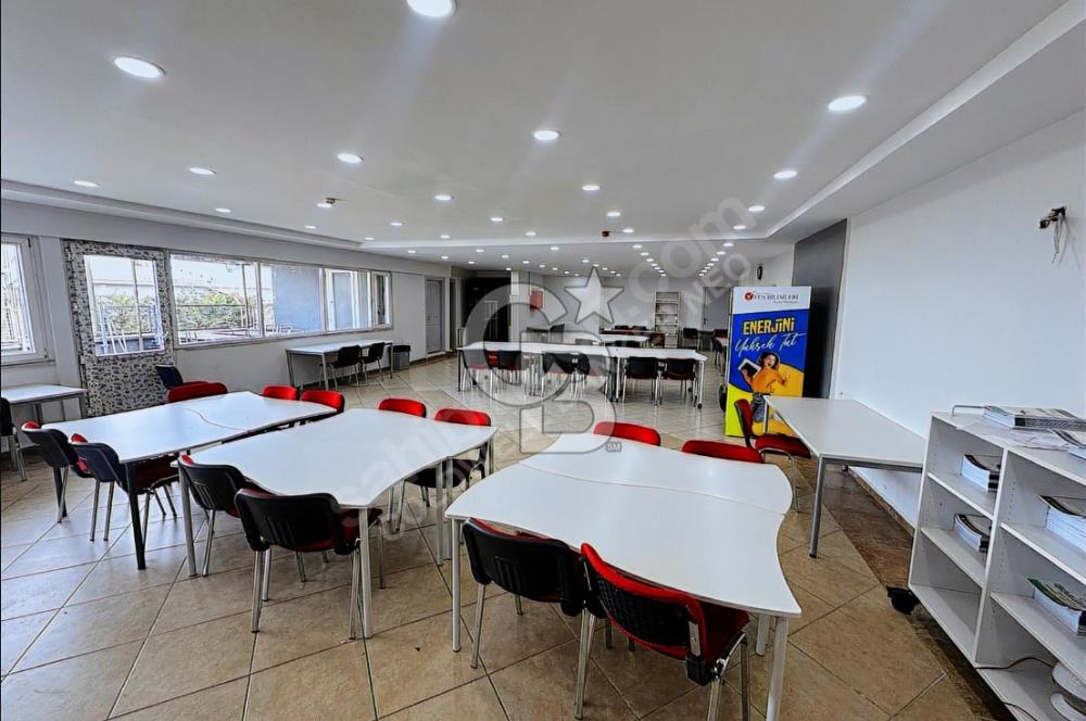 NEO' DAN BÜYÜKDERE CADDESİ ÜZERİNDE TERASLI 350 M2 OFİS
