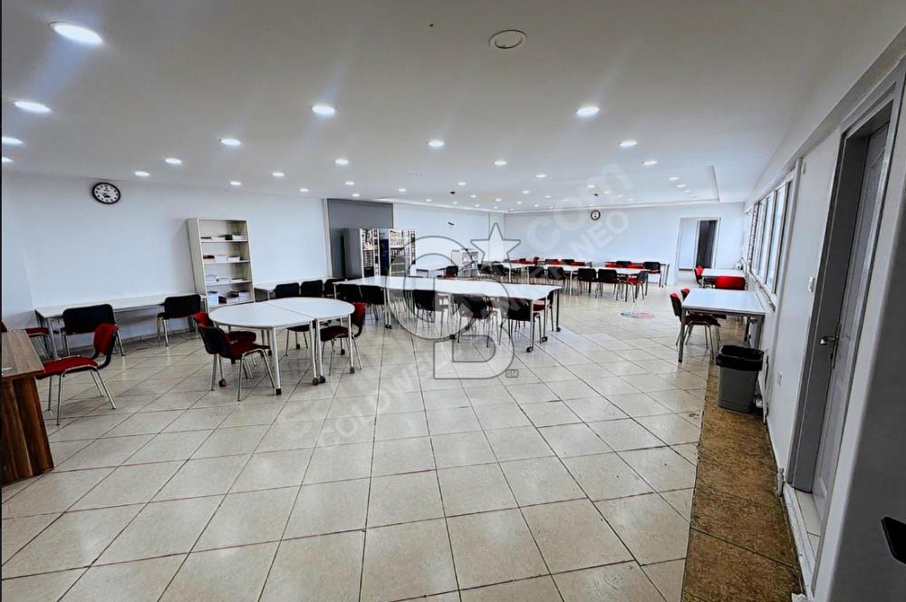 NEO' DAN BÜYÜKDERE CADDESİ ÜZERİNDE TERASLI 350 M2 OFİS