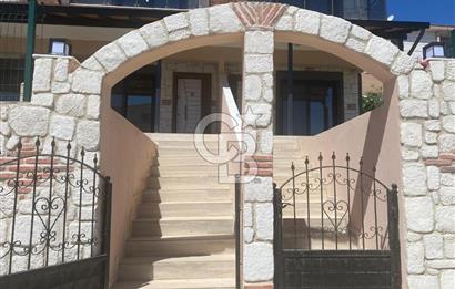 İzmir Eskifoça Kazımdirik'de Yılın Son Fırsatı 2+1 Dubleks Villa