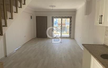 İzmir Eskifoça Kazımdirik'de Yılın Son Fırsatı 2+1 Dubleks Villa