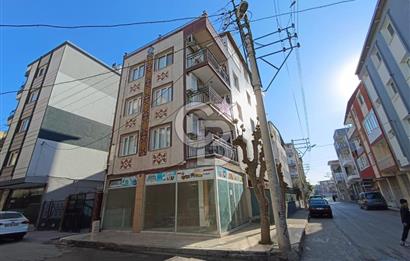 Doğanlar Mahallesinde İşlek Cadde Üzerinde Köşe Parselde K.Bina