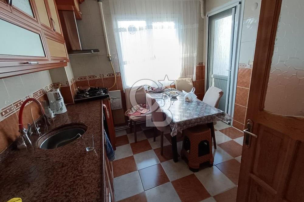 Doğanlar Mahallesinde İşlek Cadde Üzerinde Köşe Parselde K.Bina