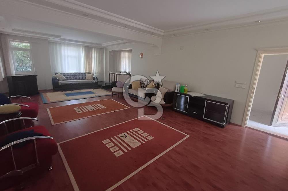 Kırıkkale Merkez'de 500 m2 Kapalı Alanlı 4+2 Müstakil Villa